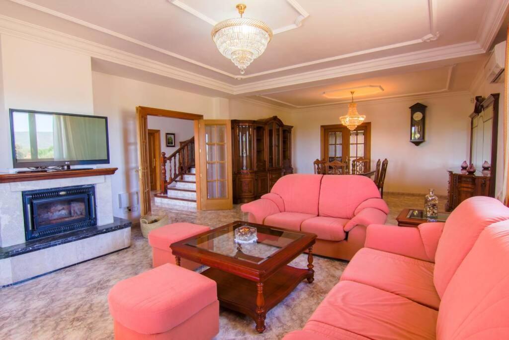 Sonflo Villa *
